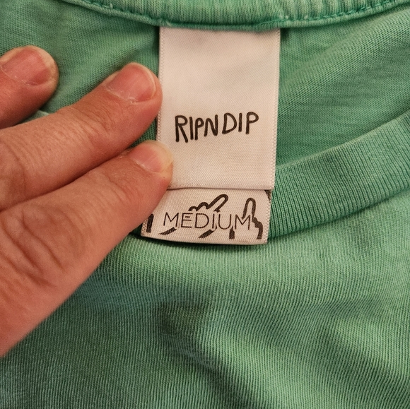 3 Men's Medium Tees - Picture 6 of 6